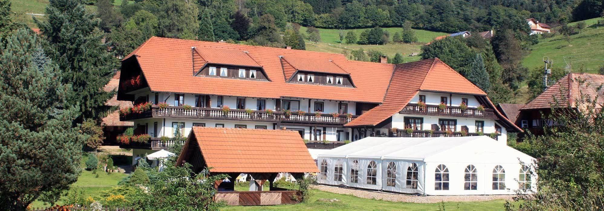 Boutique Wellnesshotel Landmann Steinen  Luaran gambar